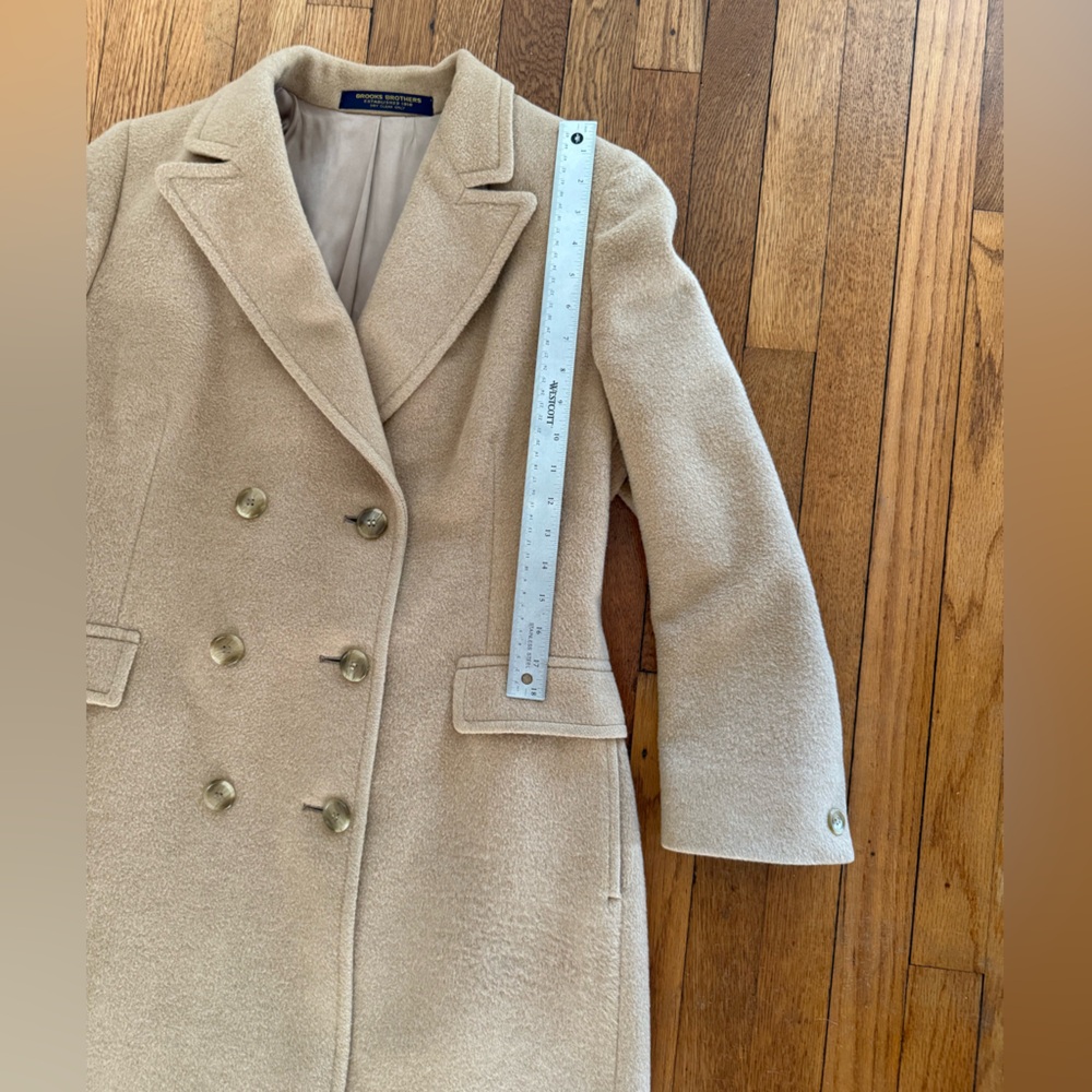 Vintage Brooks Brothers Women's Classic Tan Long trench Pea Coat Sz. Medium - Picture 9 of 11